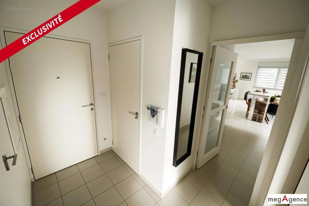 Appartement à SAINTE-LUCE-SUR-LOIRE