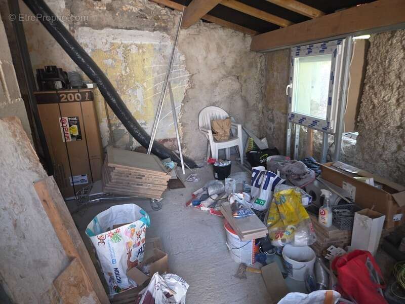 ALES (30) secteur Rochebelle, idéal investisseur immeuble de rapport de 150m² habitable environ et terrasse privative d'environ  - photo 9