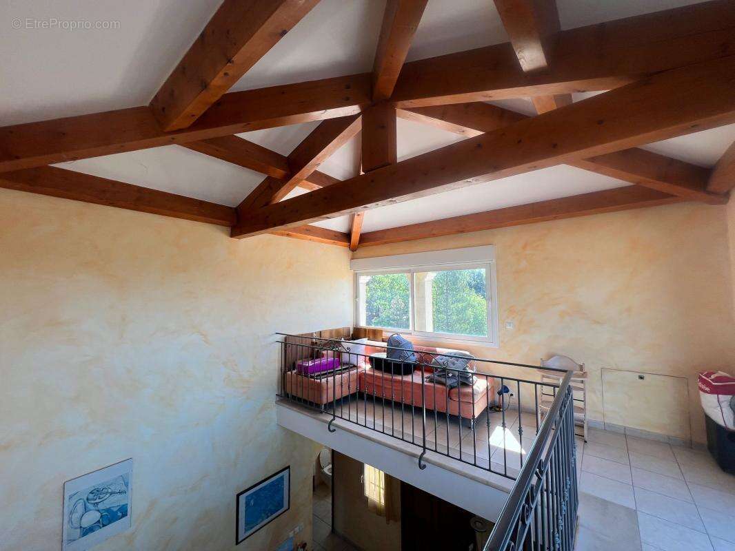 Maison à BARJAC