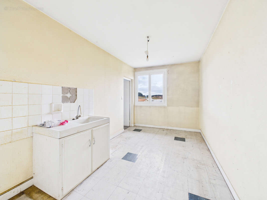 Appartement à JONZIEUX