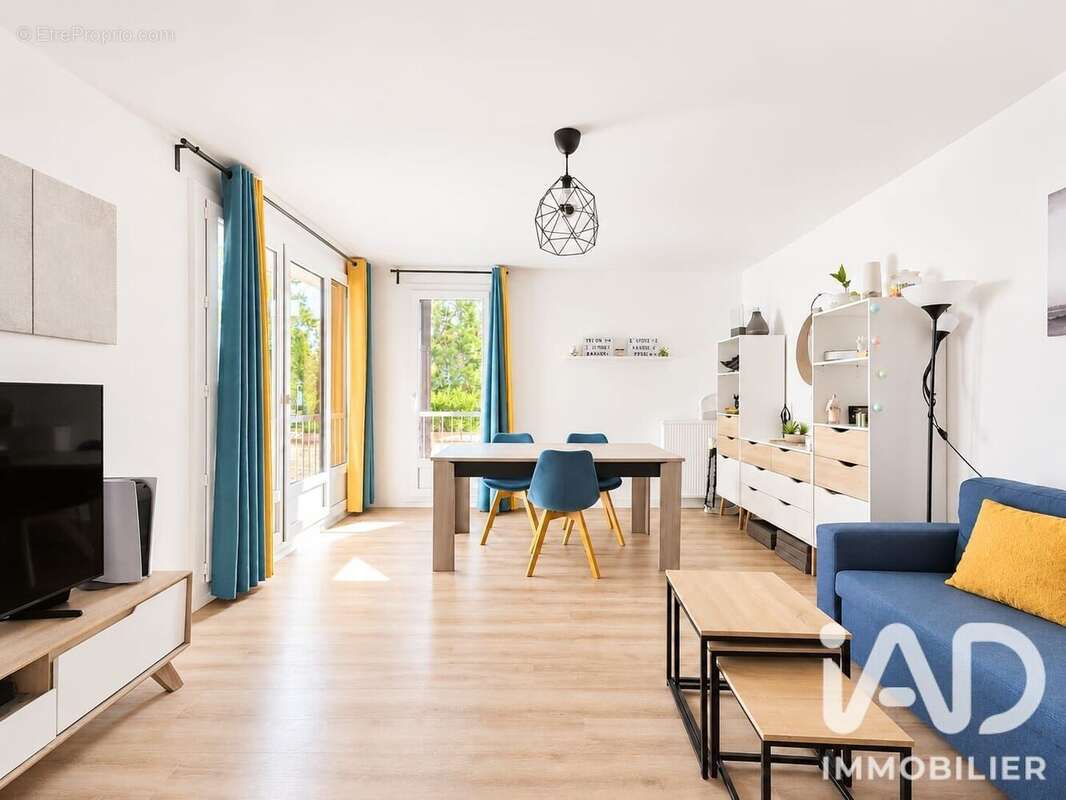 Appartement 73 m² à Creteil  - photo 2