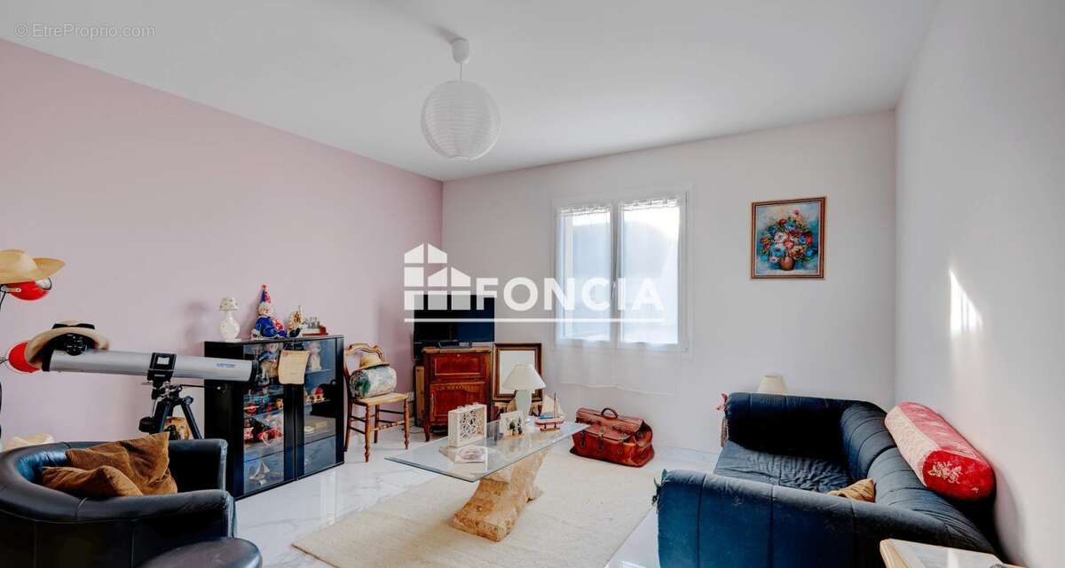 Maison à CORQUILLEROY