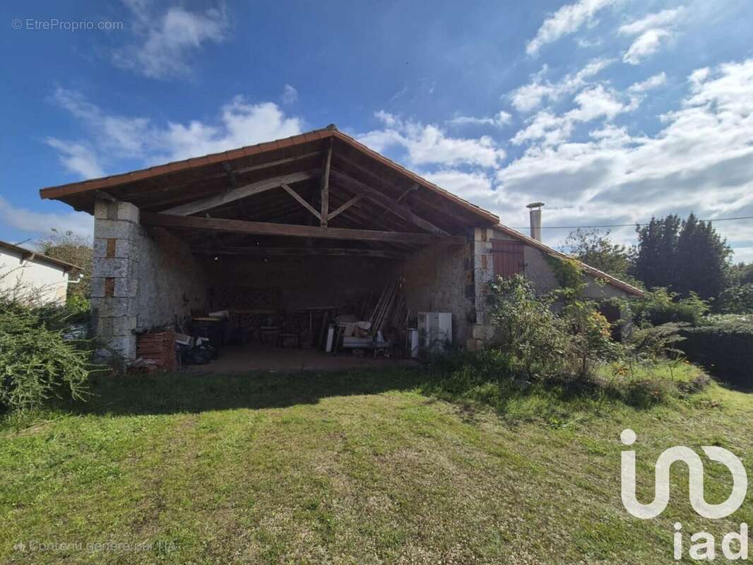 Photo 8 - Maison à LA CHAPELLE-BATON