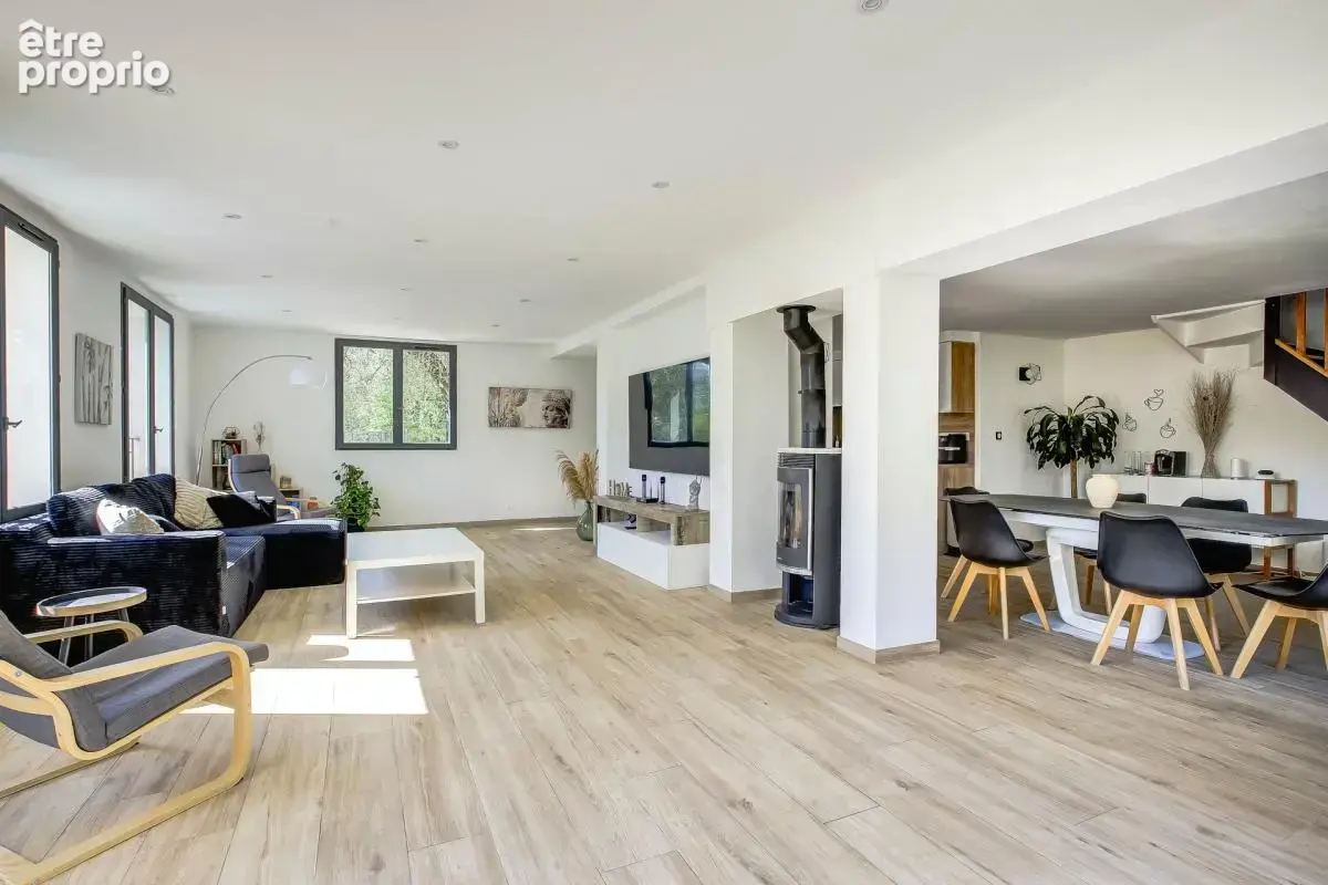Villa 170m2 - 4 chambres - piscine - jardin - photo 5