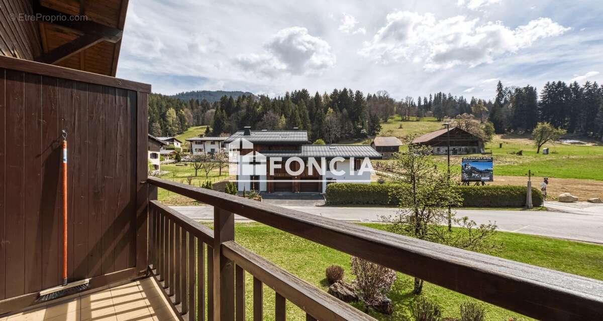 Appartement à DEMI-QUARTIER