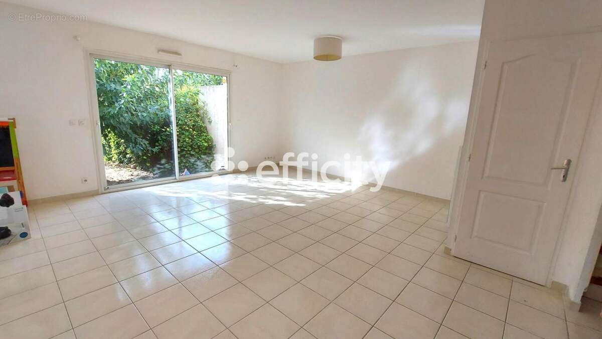 Maison 91 m² à Lunel-Viel  - photo 8