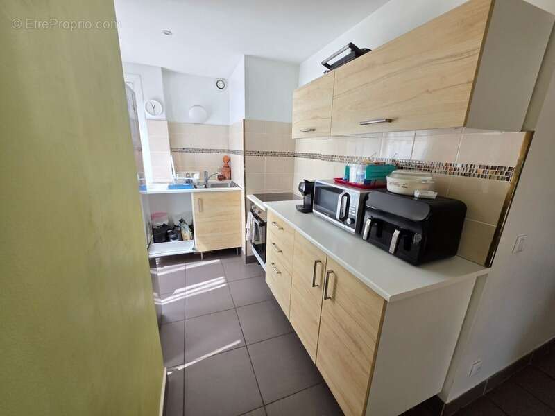 Appartement à vendre 4 pièces RIS ORANGIS (91) - photo 9