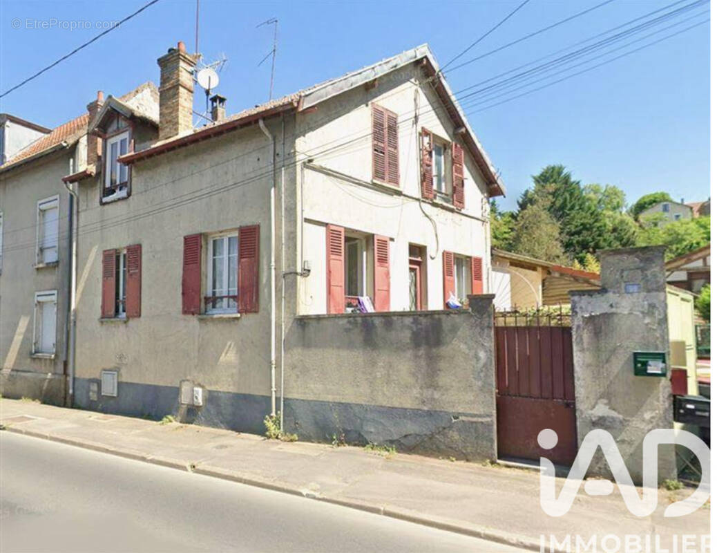 Photo 1 - Appartement à CORBEIL-ESSONNES