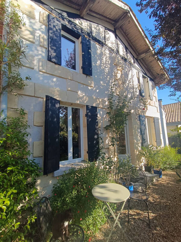Maison à SAINT-MARTIN-DE-LAYE
