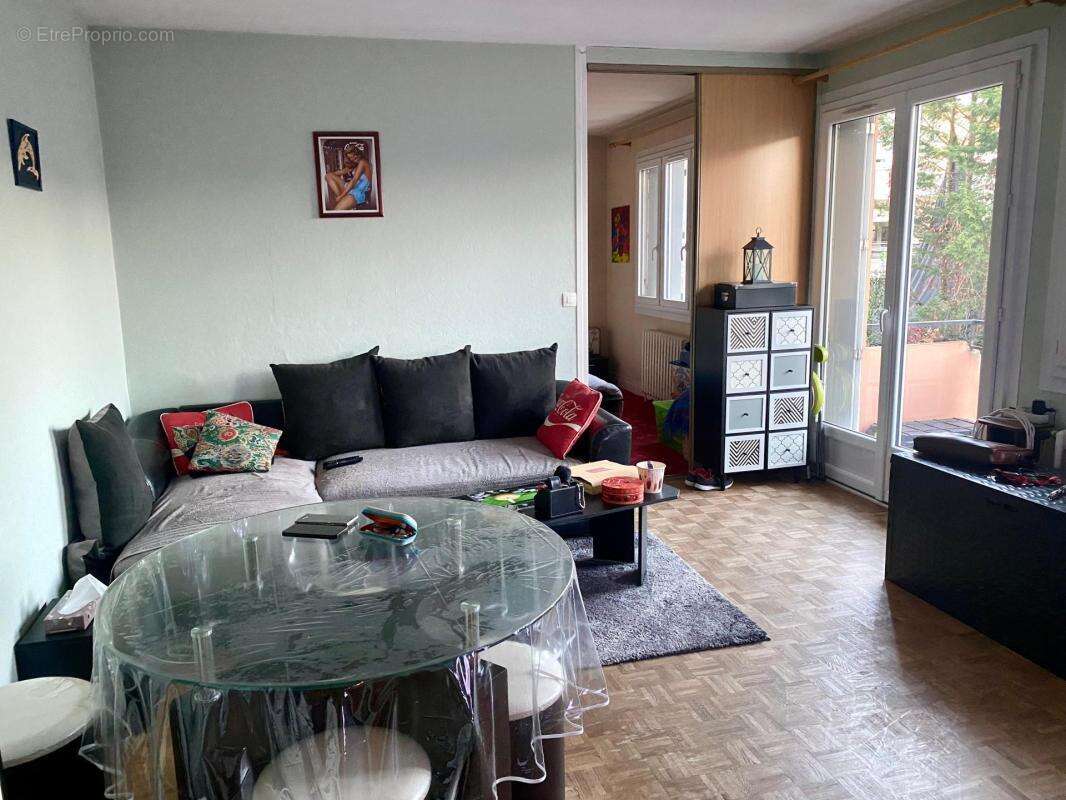 Appartement à BRIVE-LA-GAILLARDE