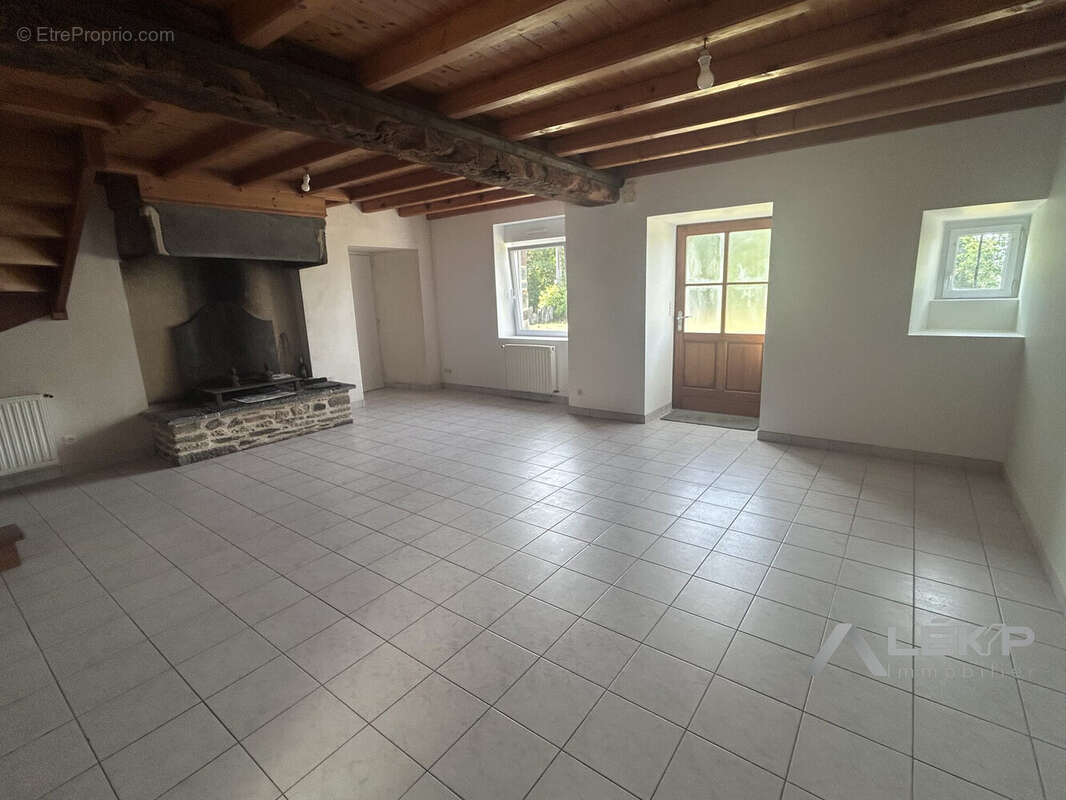 Maison 136 m² à Carentoir  - photo 3