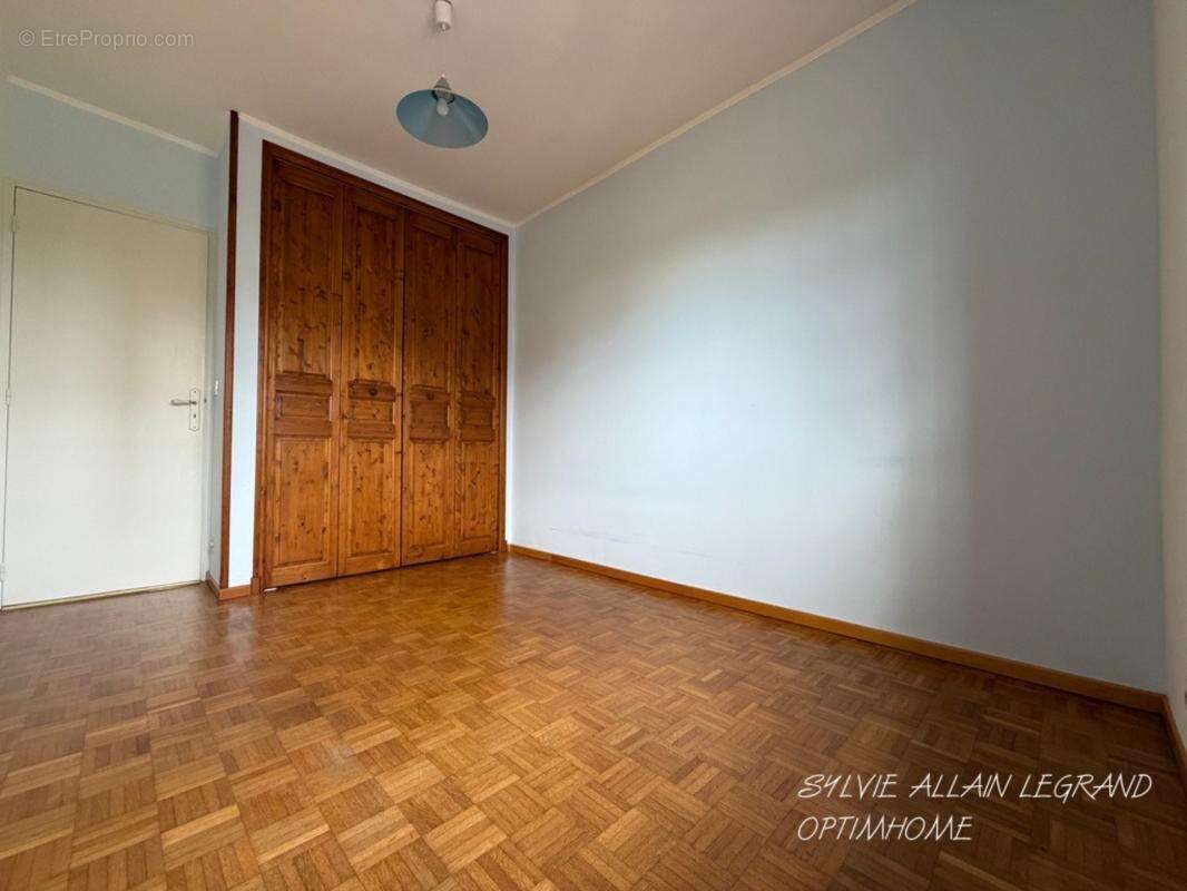 Plain-pied individuel, 4 chambres, sous/sol - photo 7