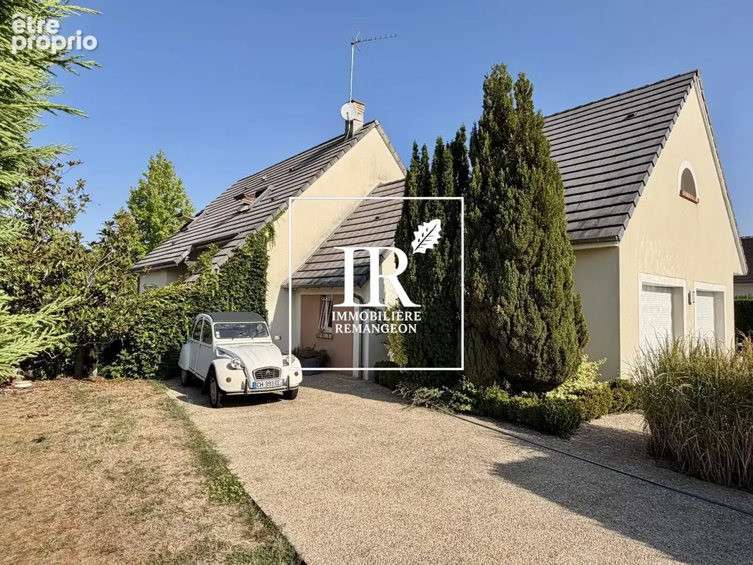 Maison à MEREAU