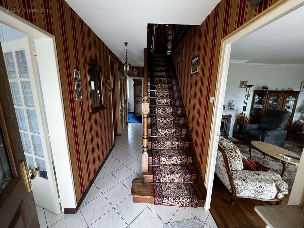 Maison à CHATELLERAULT