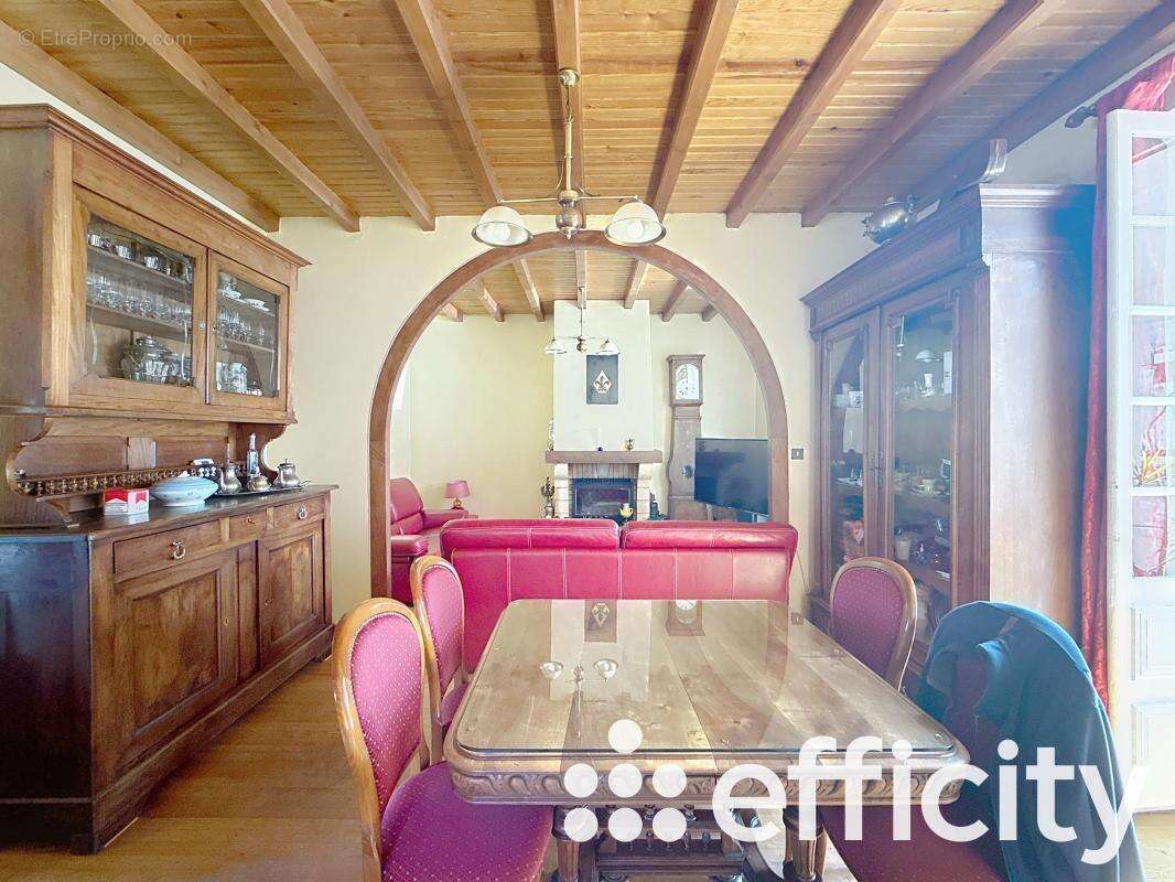 Maison à SAINT-PRIEST