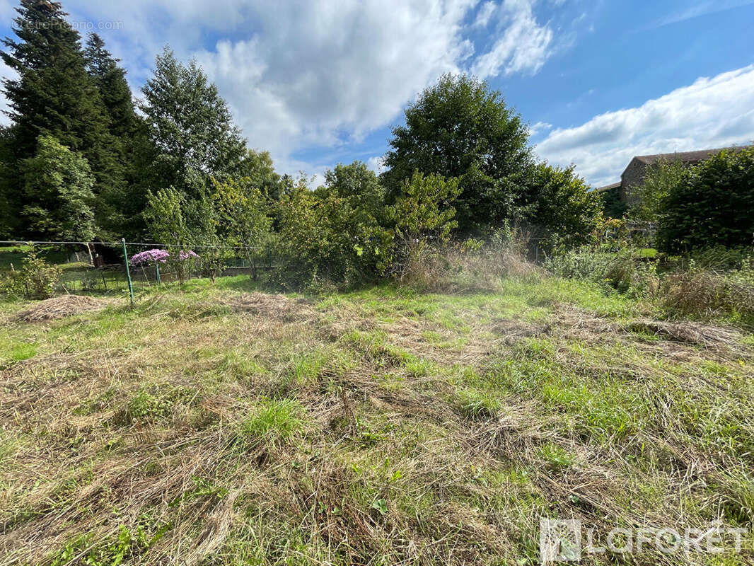 Maison à MAZEYRAT-D'ALLIER