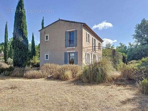 Maison à MAUSSANE-LES-ALPILLES