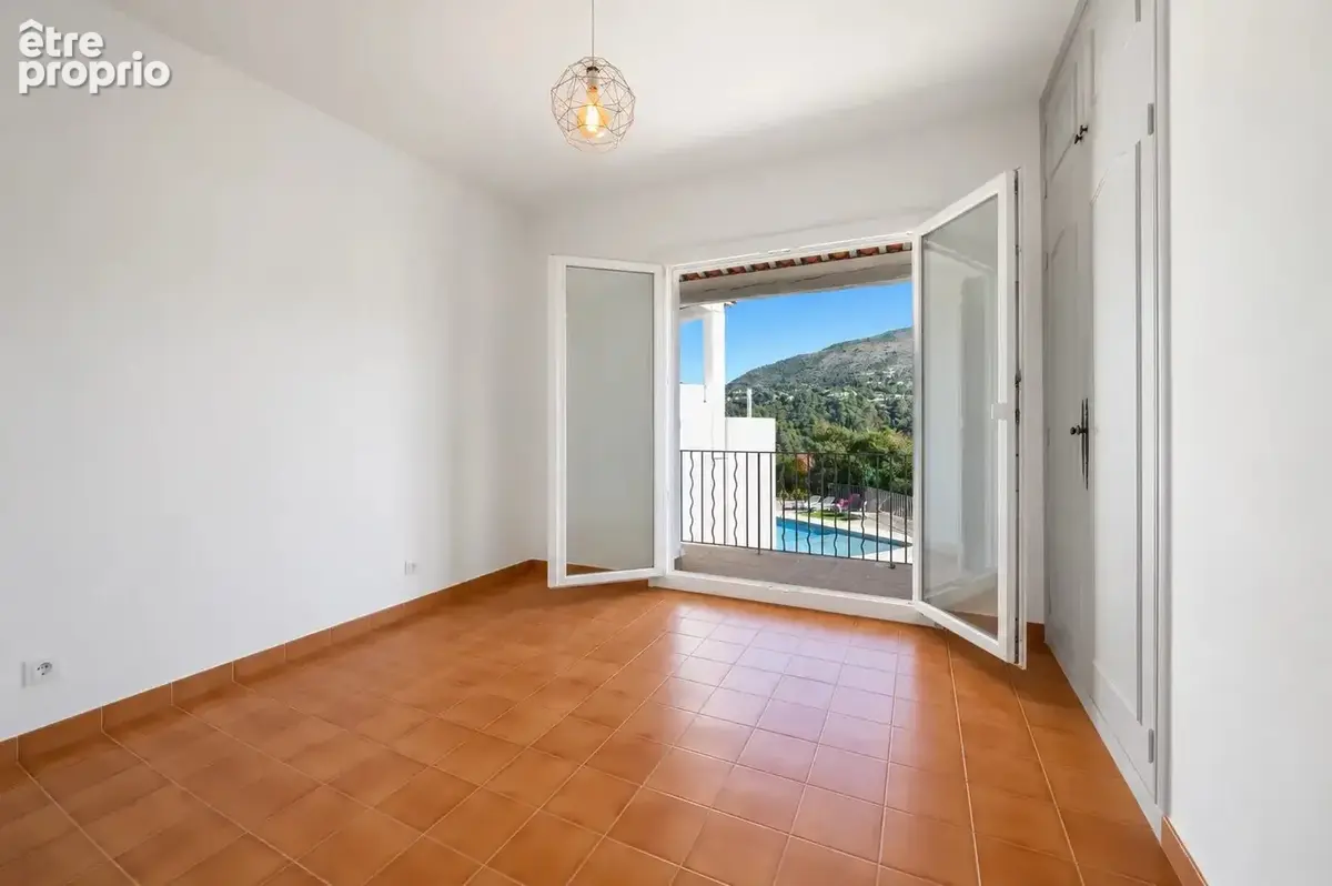 Propriété de prestige à colomars — 267 m², piscine & potentiel - photo 10