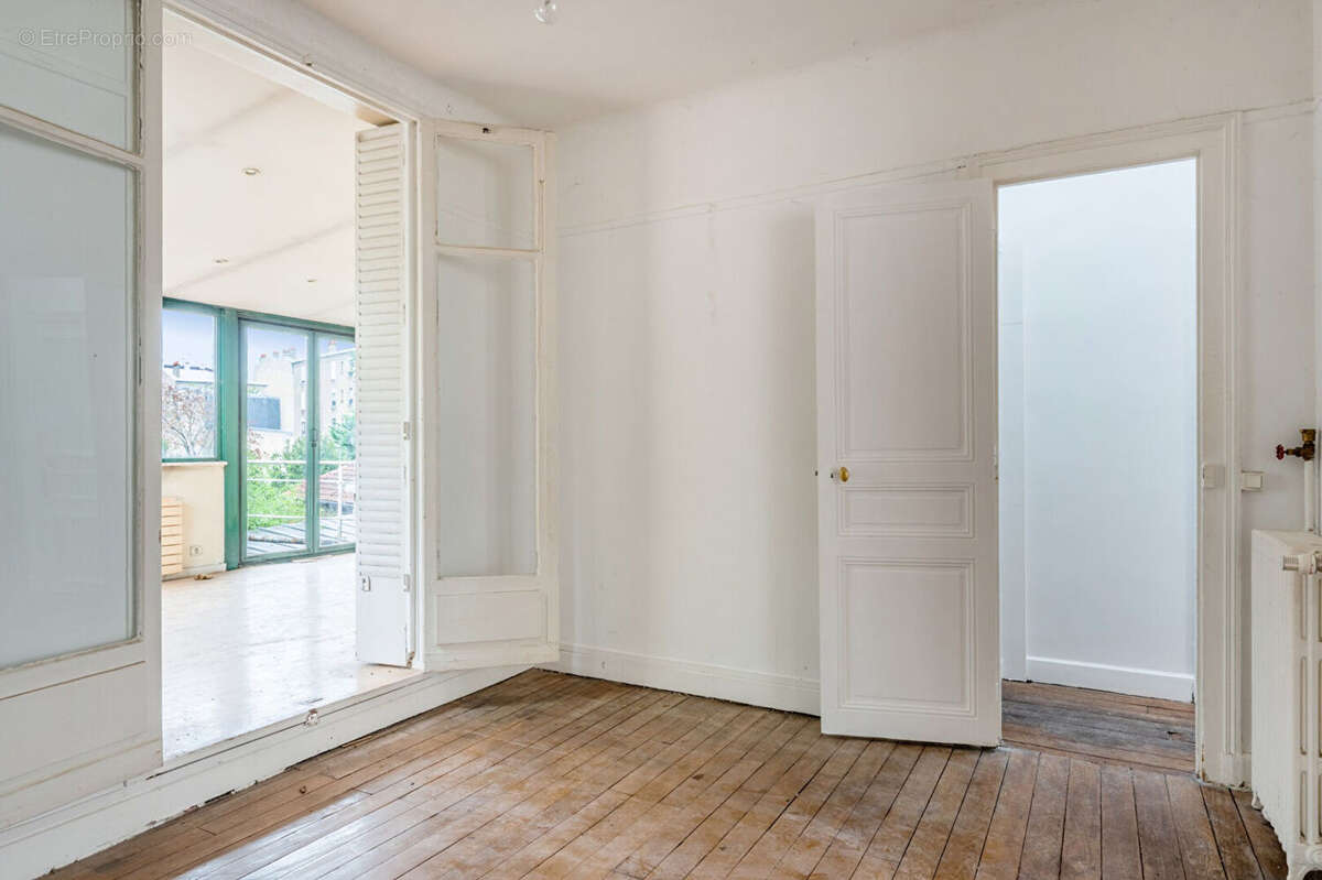 Maison à CHARENTON-LE-PONT