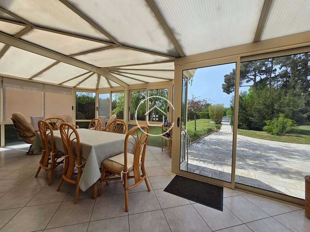 Maison à HUISSEAU-SUR-COSSON