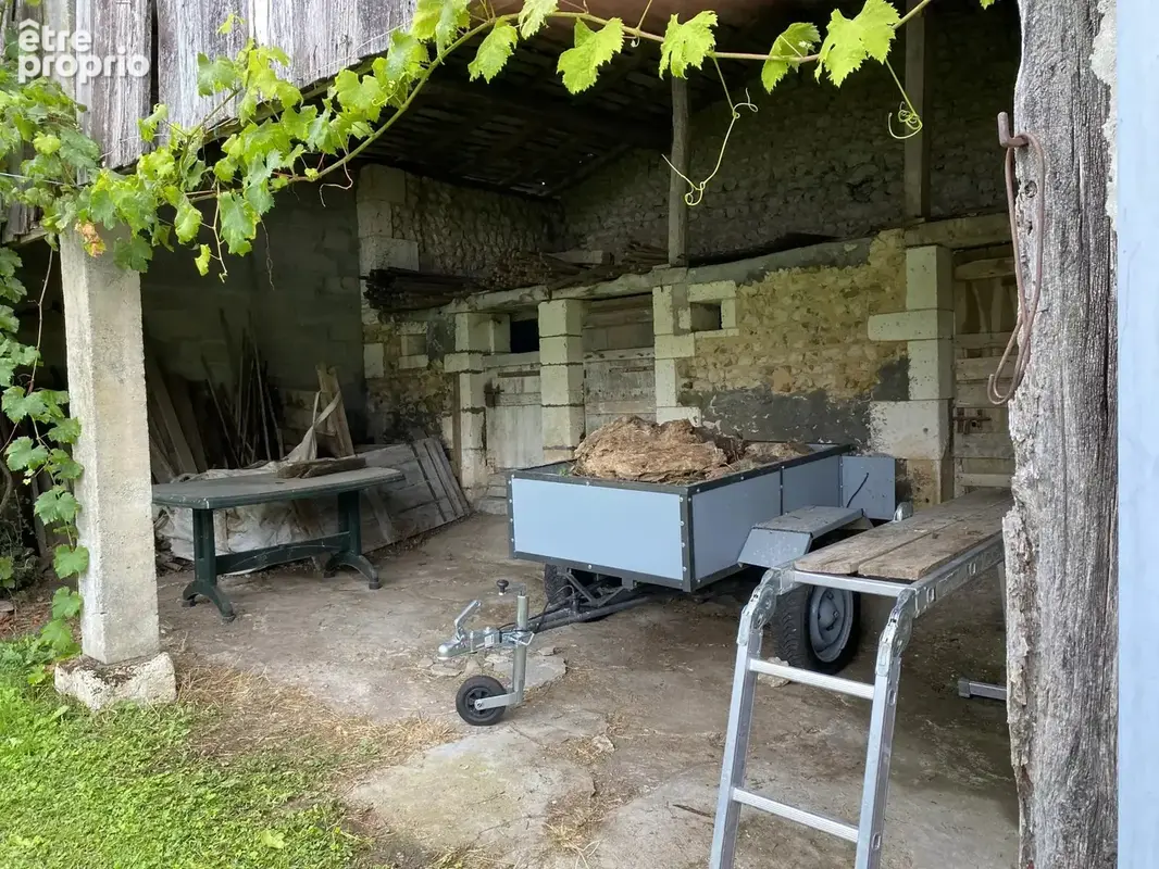 Maison de caractère en pierre de 2 chambres avec grange. - photo 13