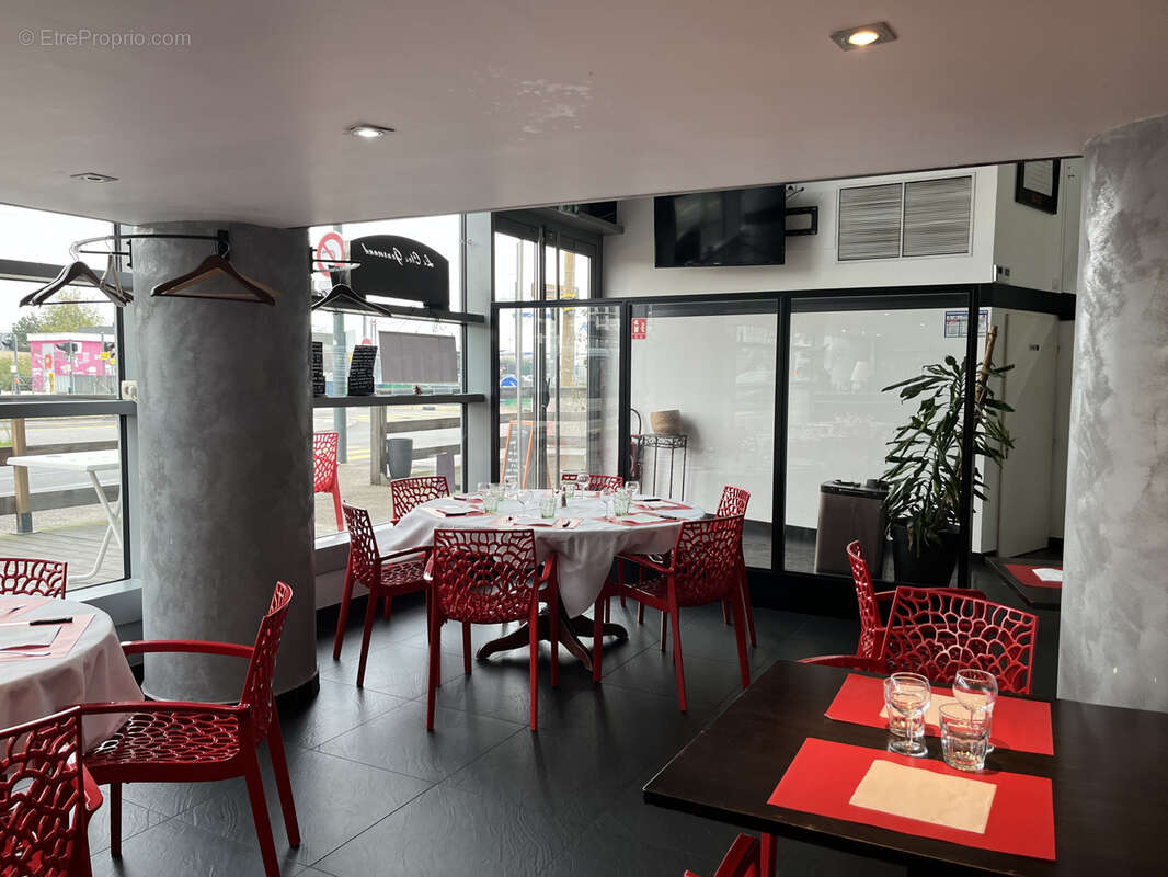 Commerce à VAULX-EN-VELIN