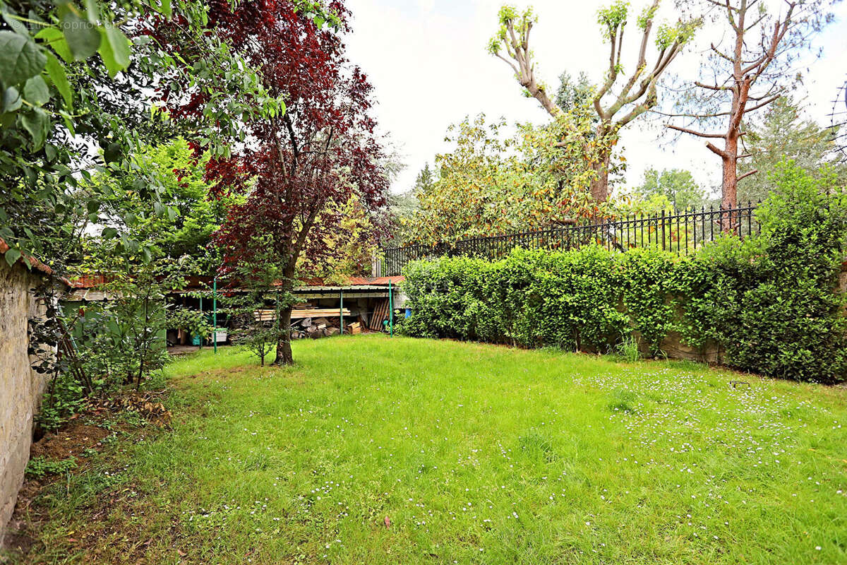 Maison à NANTERRE