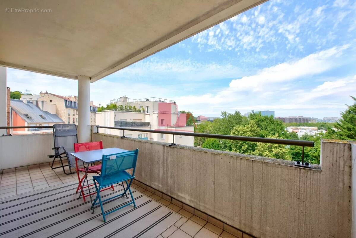 Appartement à ISSY-LES-MOULINEAUX