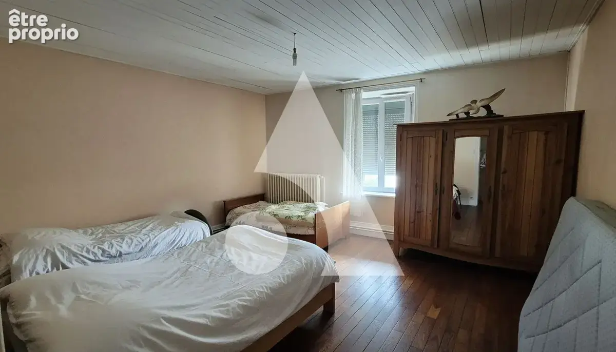 Maison 3 chambres avec un appartement T2 actuellement loué - Liffol le Grand - photo 8