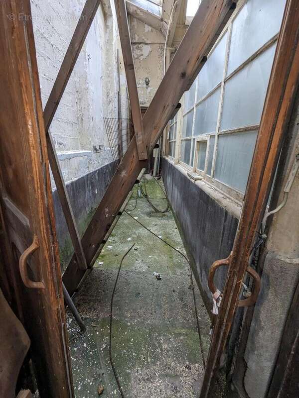 Photo 4 - Commerce à ROUEN