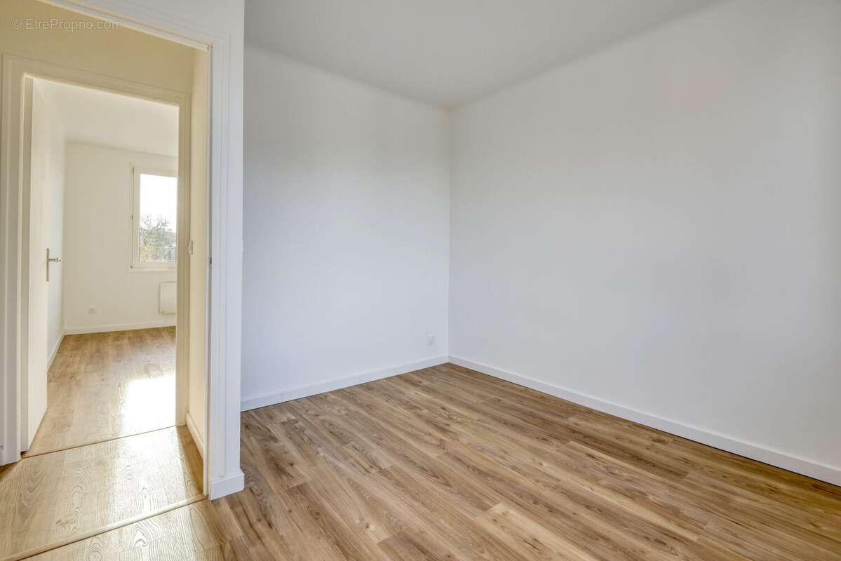 Maison à SAINT-SEBASTIEN-SUR-LOIRE