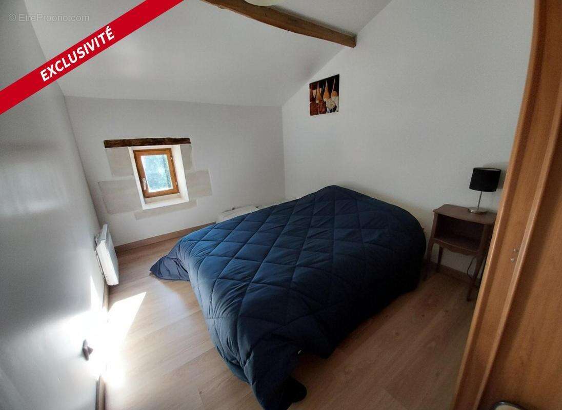 Maison à SAINT-GERMAIN-DE-LUSIGNAN