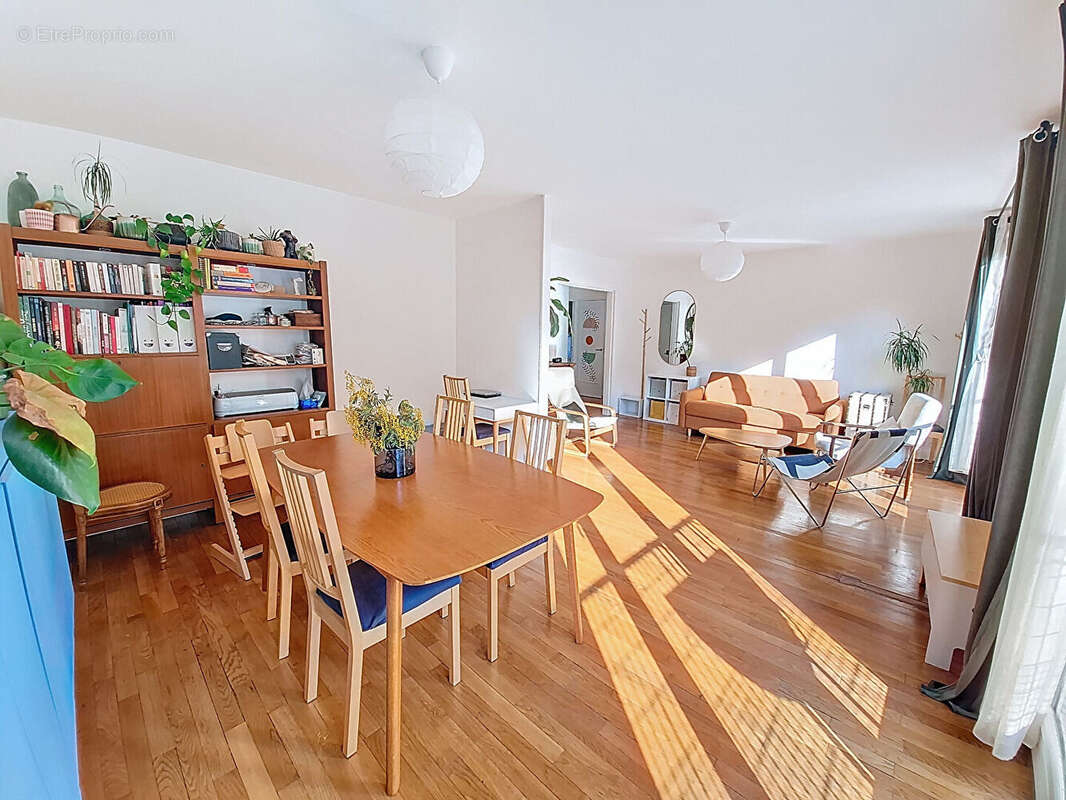 Appartement à CACHAN