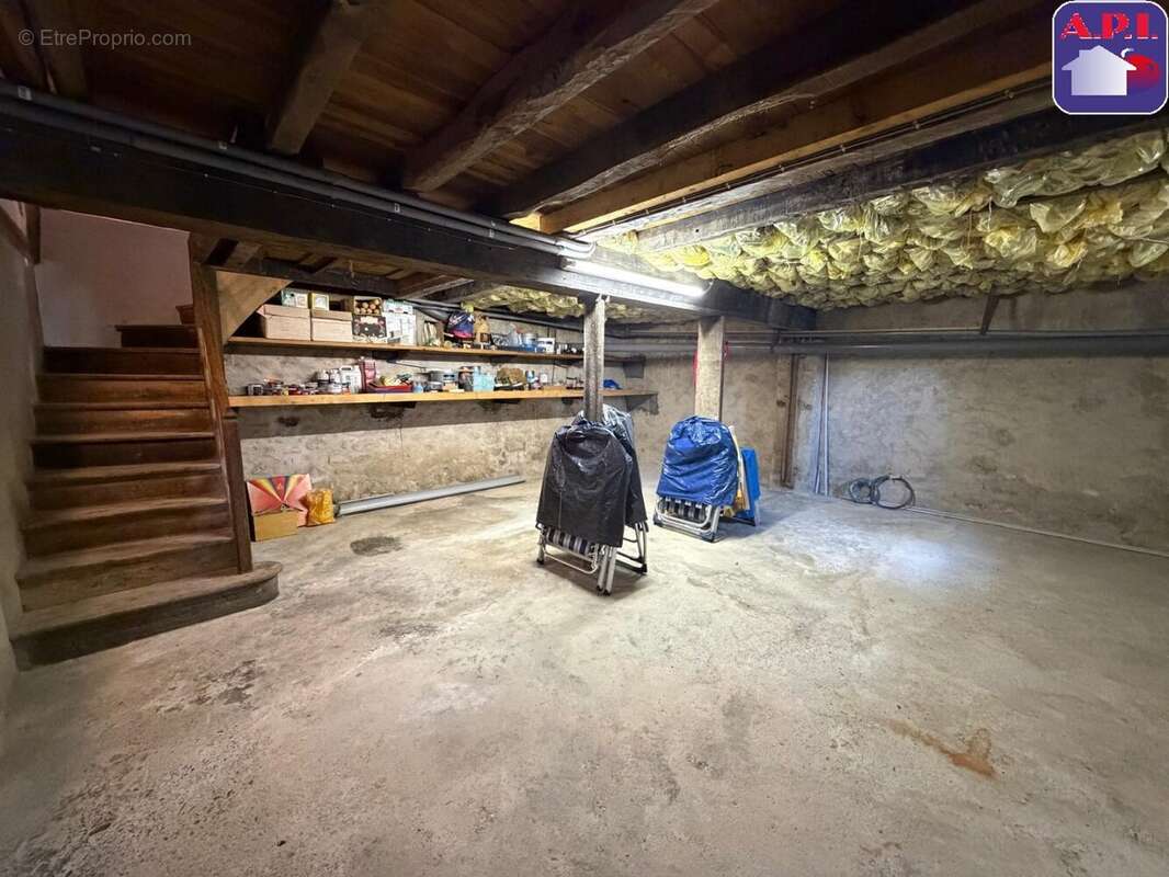 Maison à CRAMPAGNA