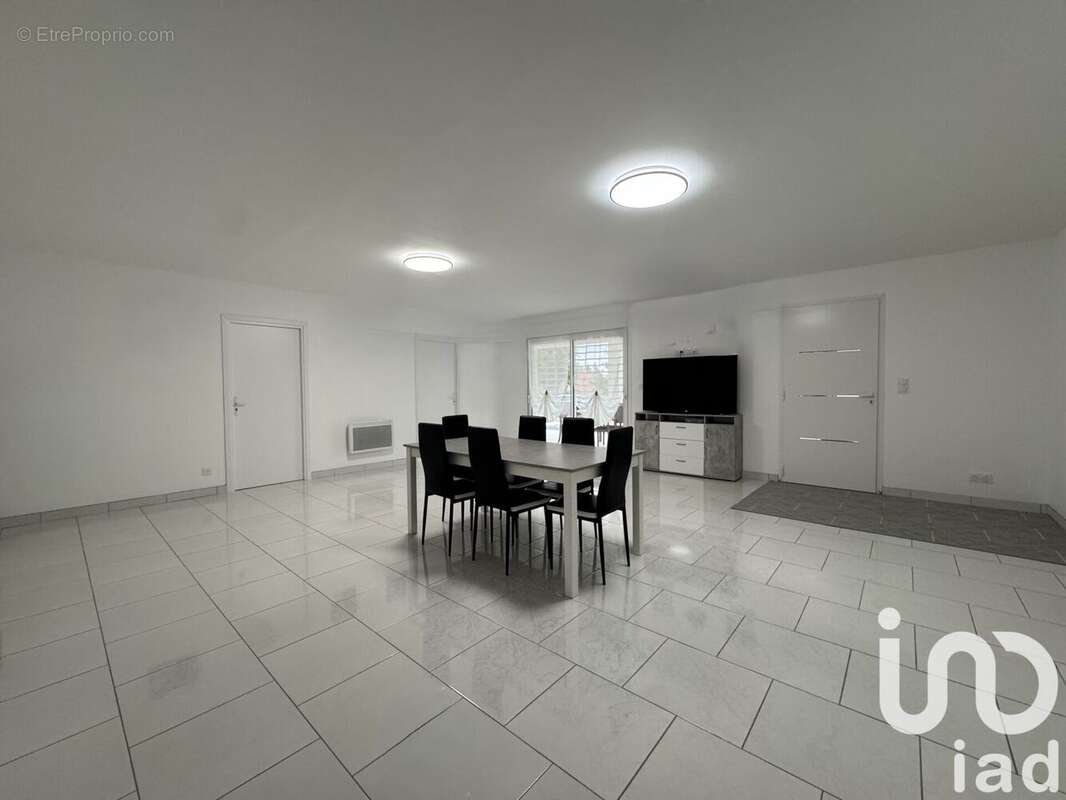 Photo 4 - Maison à GIEVRES