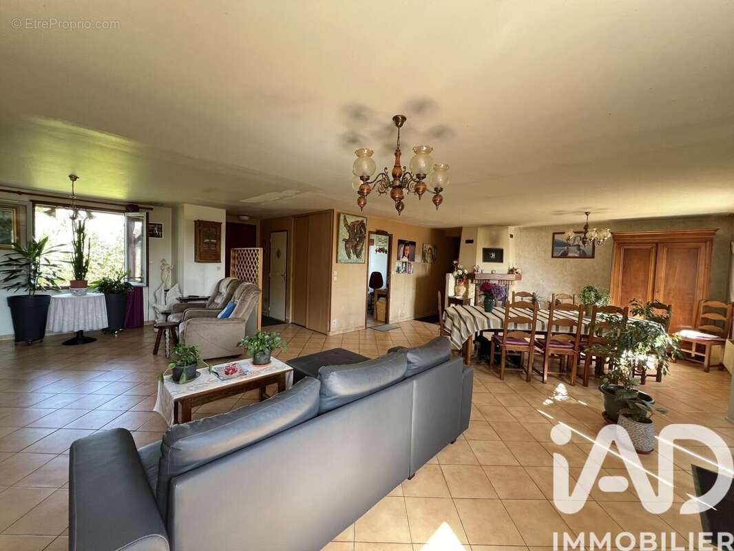 Photo 3 - Maison à AUBIGNE-RACAN