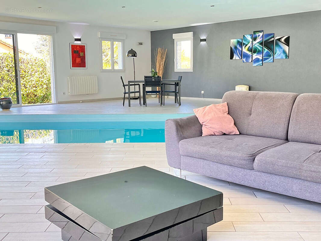 Maison à BOURGOIN-JALLIEU