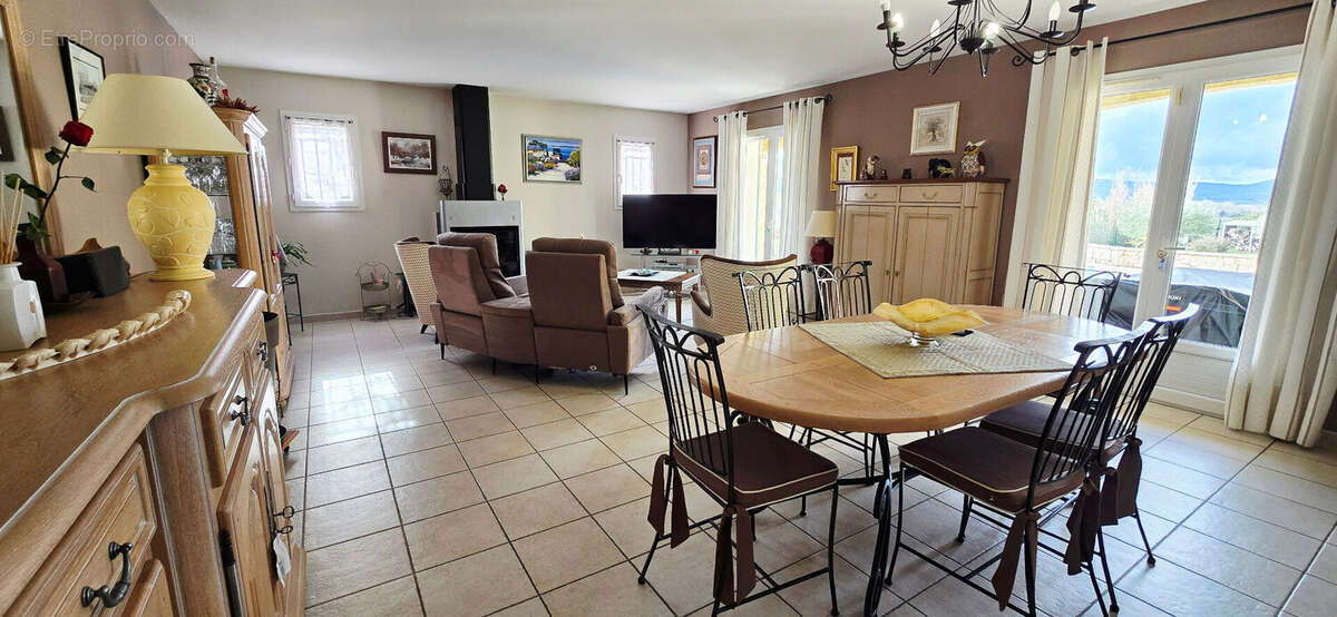Maison à SAINT-GERVAIS