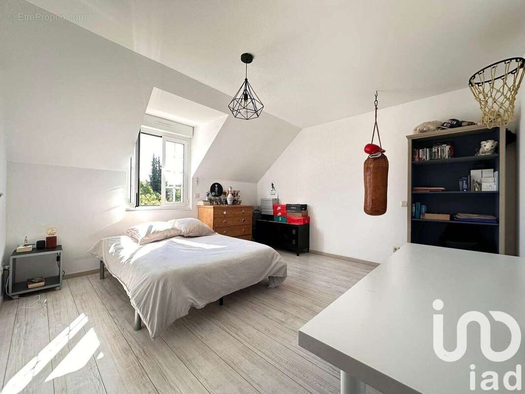 Photo 9 - Maison à PONTAULT-COMBAULT