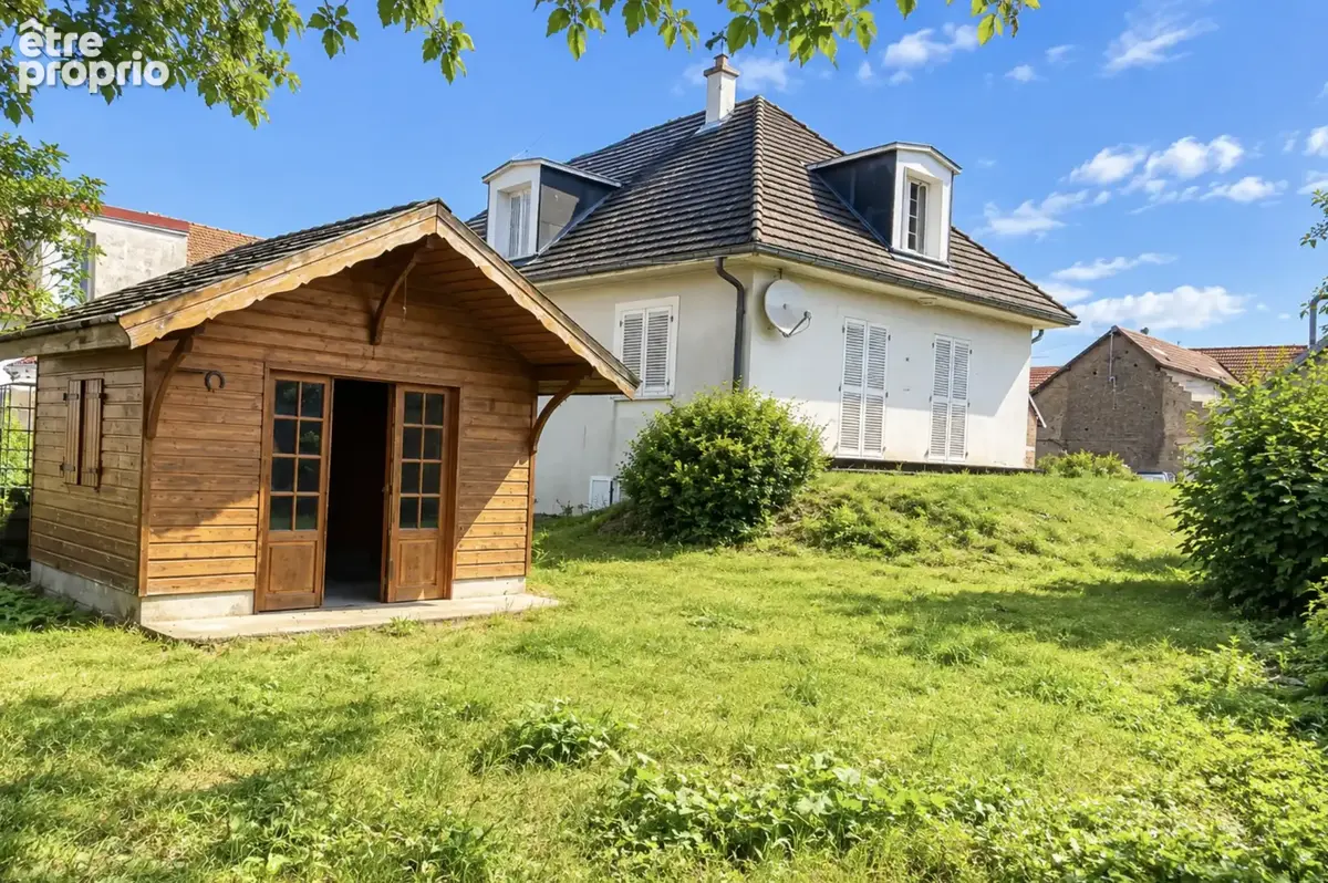 Maison à CHAMPAGNEY