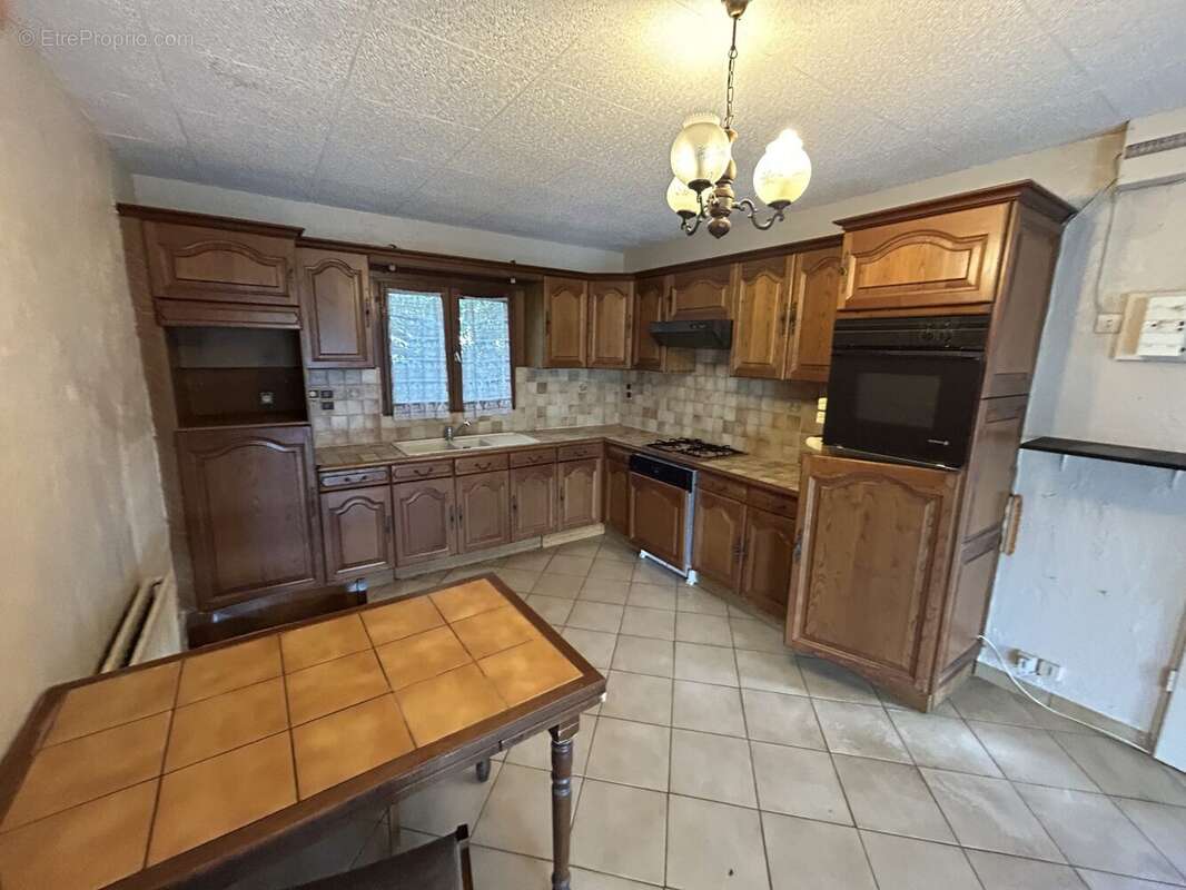 Maison à NEUILLY-SOUS-CLERMONT