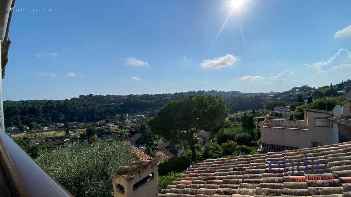 Maison à BIOT