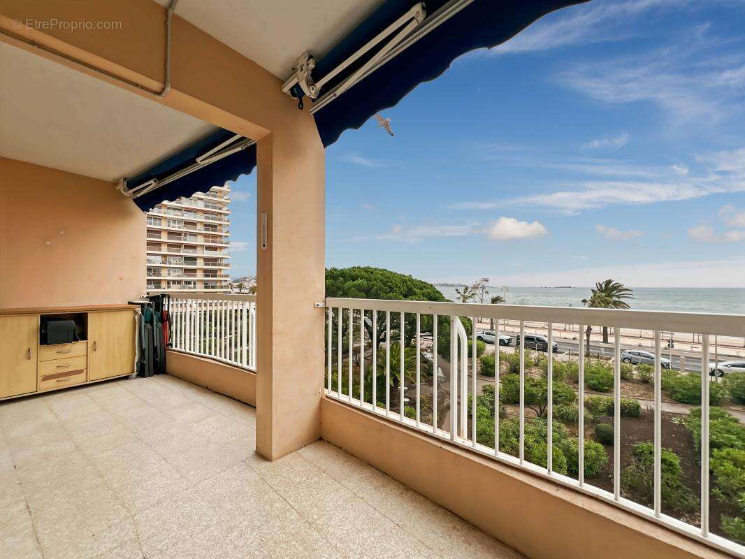Appartement à FREJUS