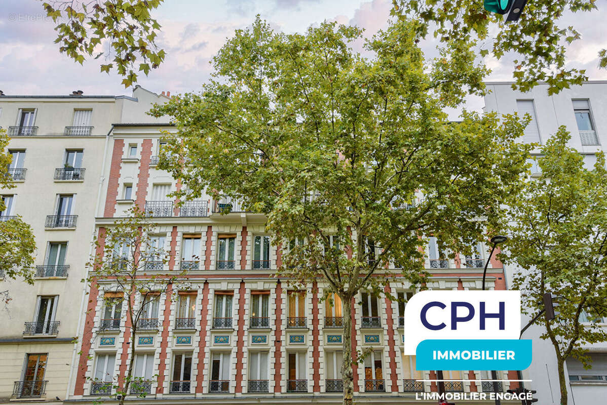 Appartement à PARIS-18E