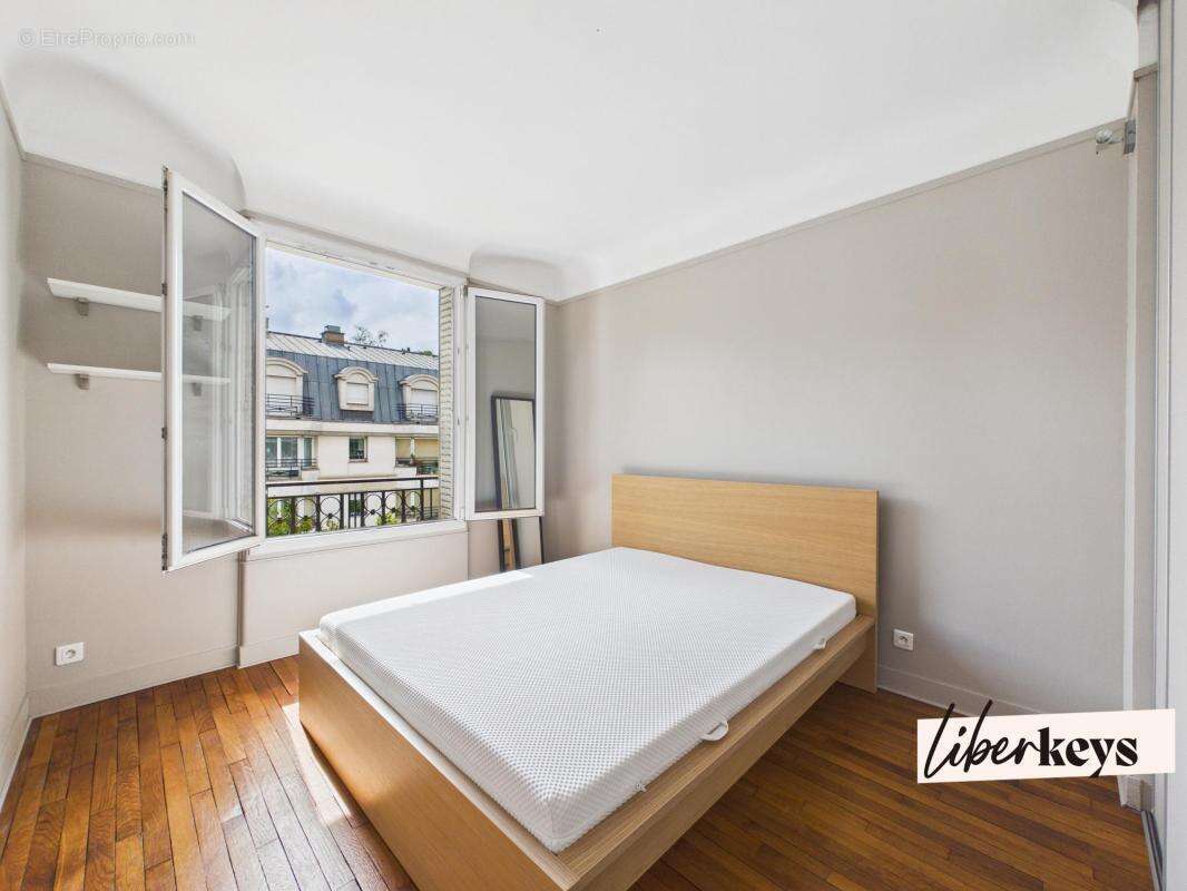 Charmant T2 traversant de 37 m² – Lumineux, au 5ᵉ étage avec ascenseur – Paris 11ᵉ (Voltaire) - photo 7