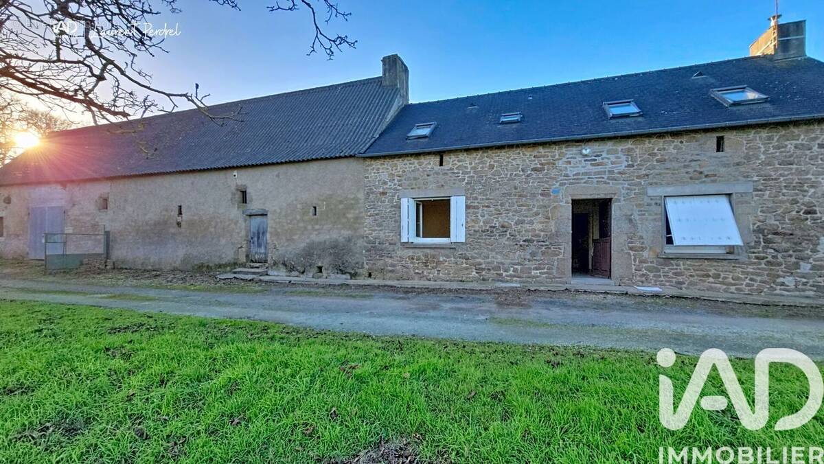 Photo 1 - Maison à SAINT-JEAN-LA-POTERIE