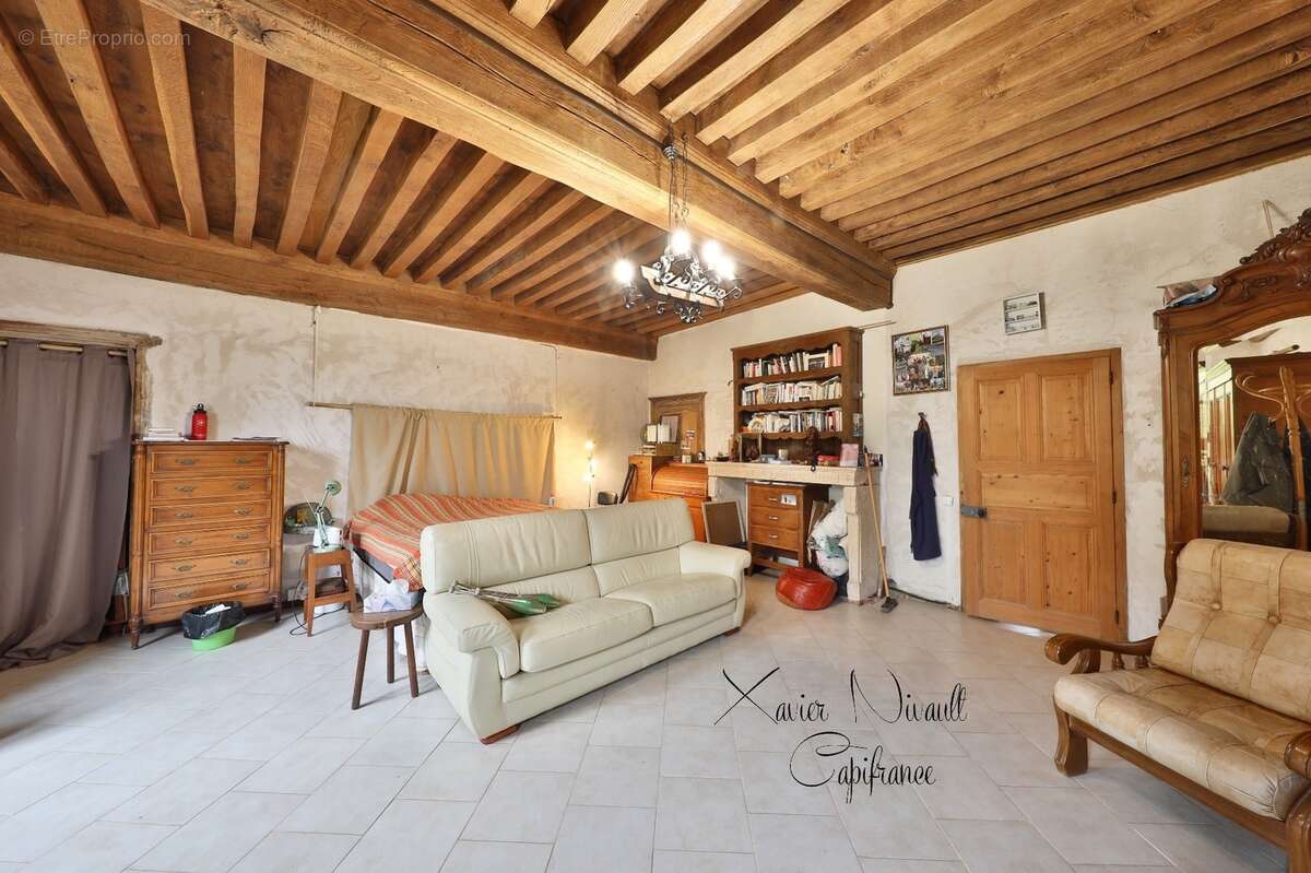 Maison à vendre 6 pièces proche de SAINT TRIVIER DE COURTES (01) - photo 10