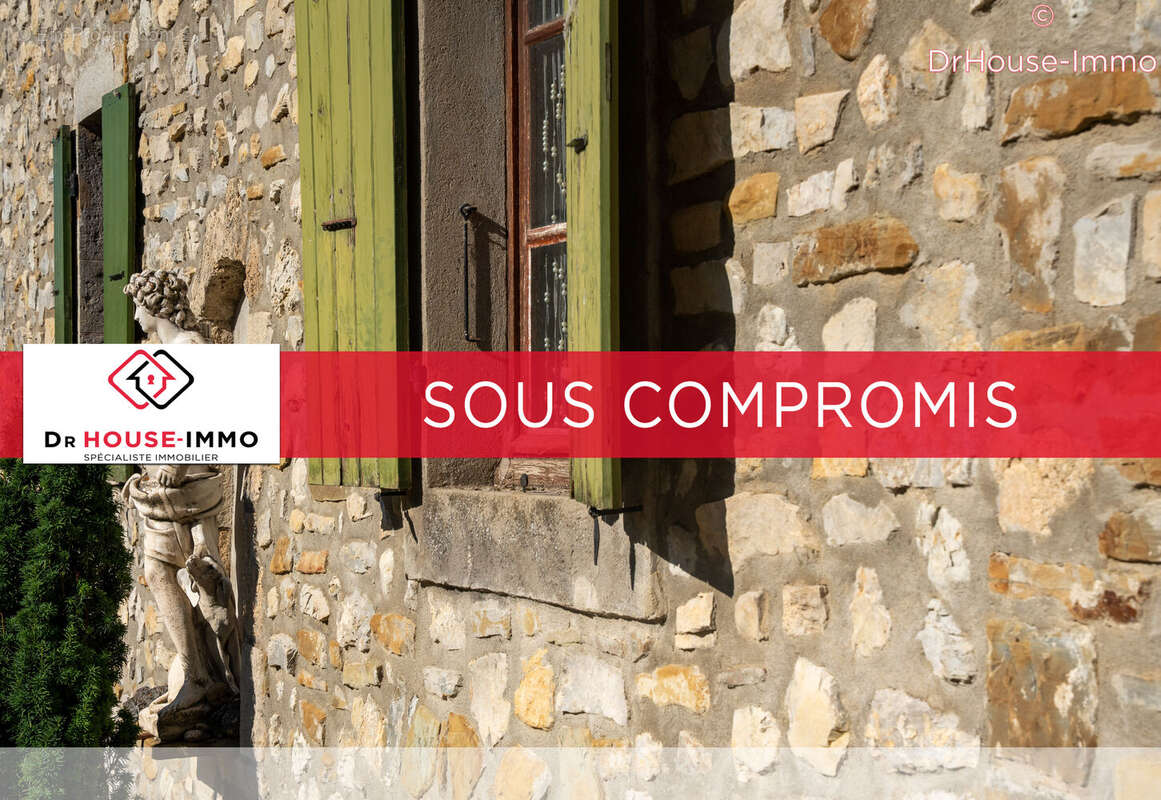 Maison à MONTCLAR-SUR-GERVANNE