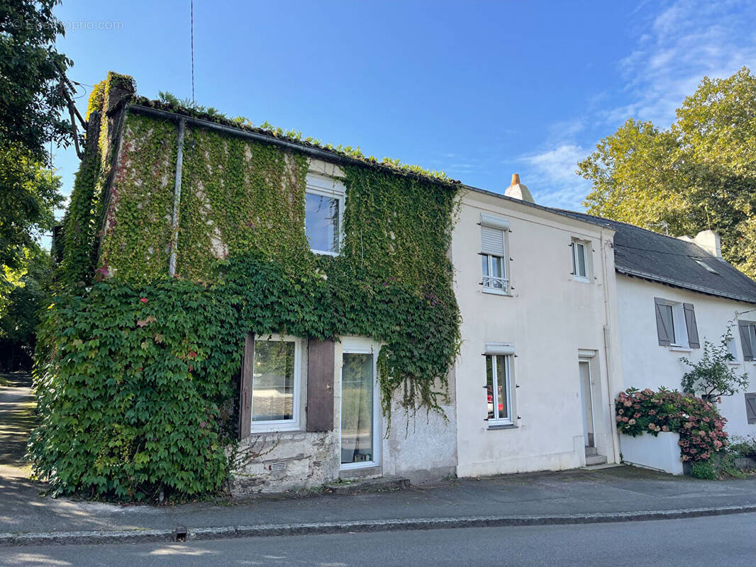 Autre à SAINT-SEBASTIEN-SUR-LOIRE