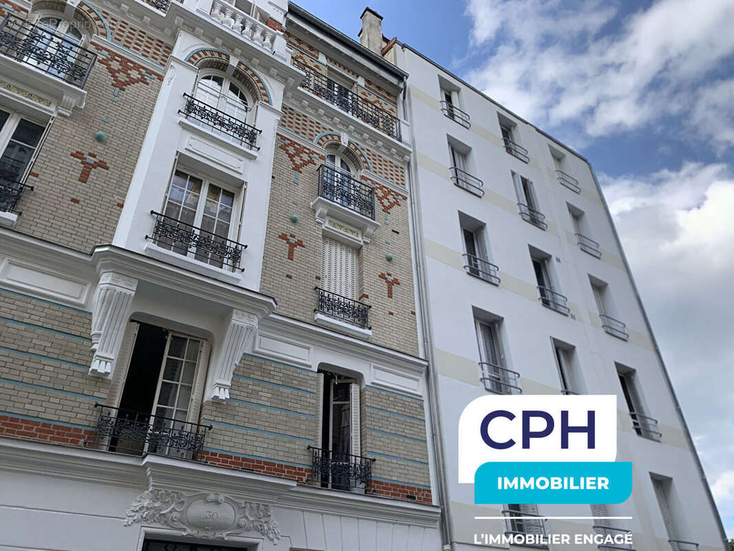 Appartement à COURBEVOIE